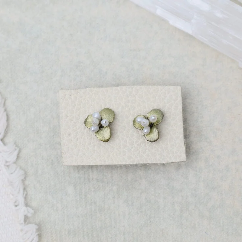 Pachysandra Stud Earrings