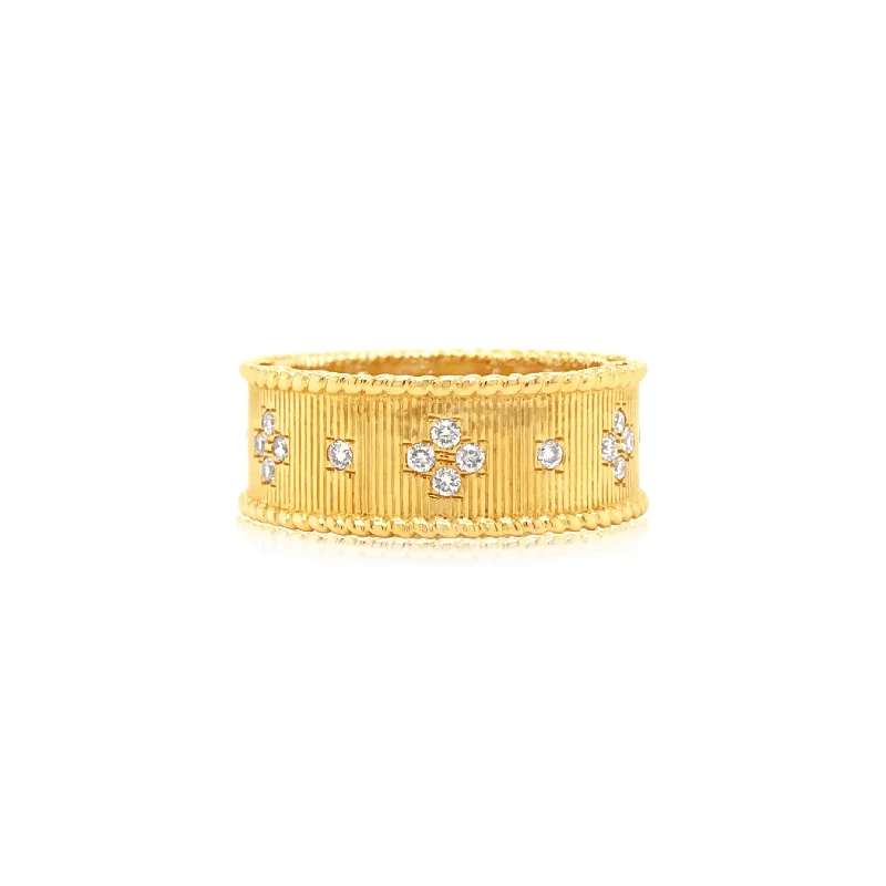 Diamond Clovers Eternity Ring