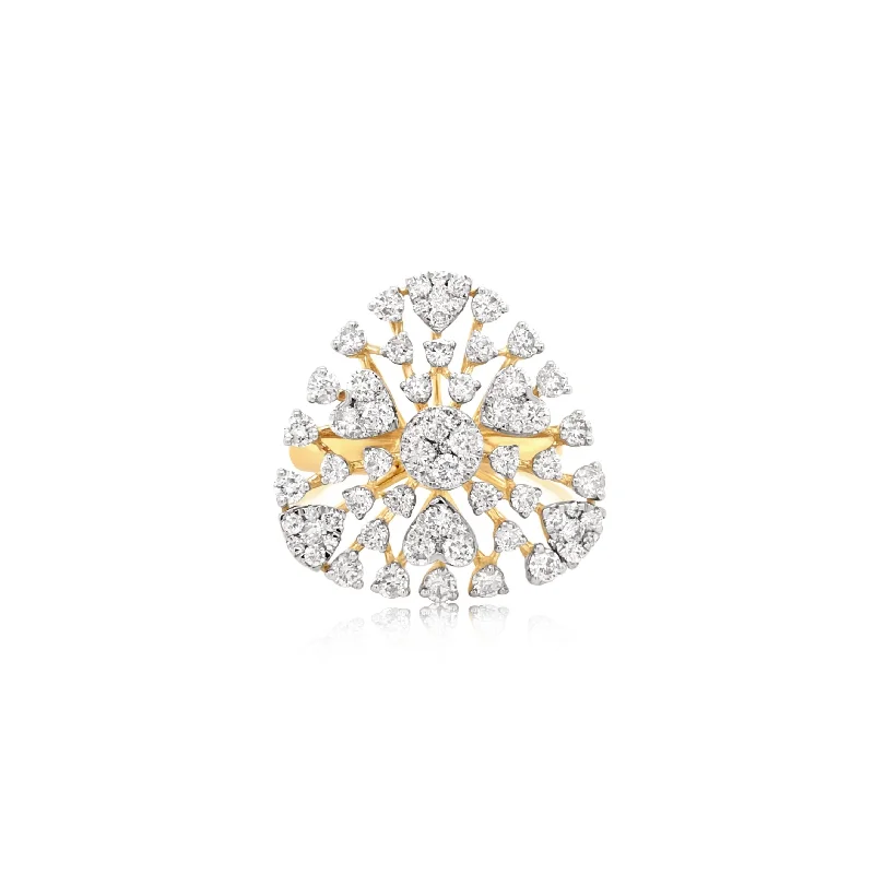 Triangle Diamond Starburst Ring