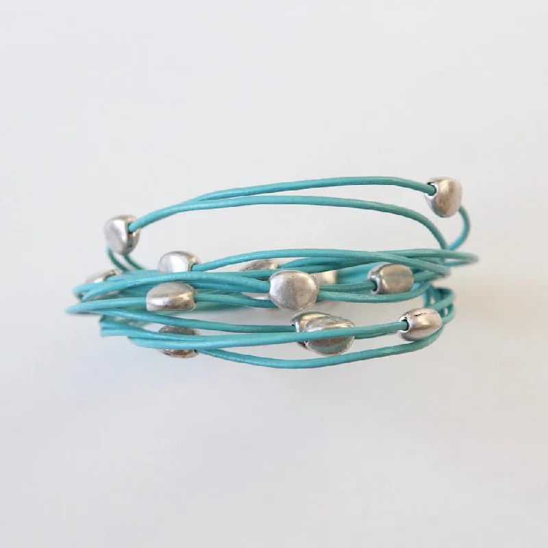 MULTI PEBBLE SILVER/ TURQUOISE MAGNETIC BRACELET