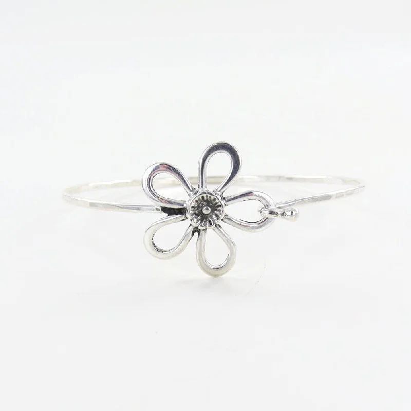 Five Petal Flower Clasp Bangle Bracelet